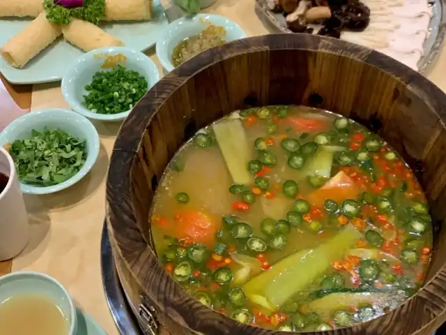 Mu Tong Yu Steamboat Food Photo 8