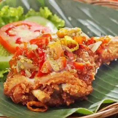 Gambar Makanan Ayam Geprek & Burger Mbak Lia, Gang Langgar 5