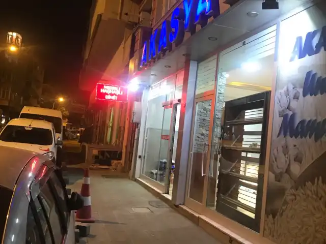 Akasya Unlu Mamülleri'nin yemek ve ambiyans fotoğrafları 1