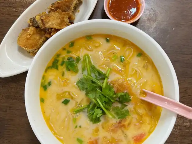 Moon Kee Fish Head Noodles Food Photo 9