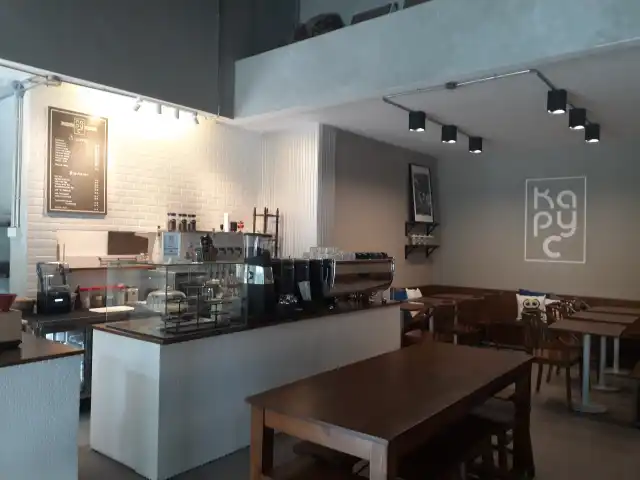Gambar Makanan Kapyc Coffee Shop And Roastery 2