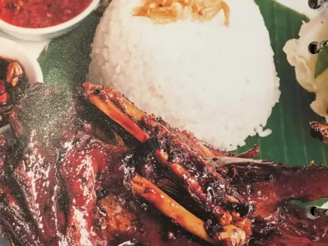 Gambar Makanan Bebek Tepi Sawah 3