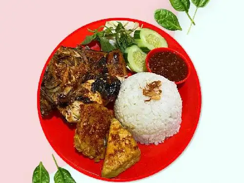 Ayam Penyet Mak Ida, Foodcourt Aneka Usaha
