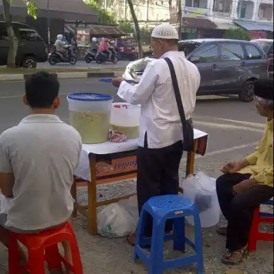 Meja Es Teler Ust. Saudi