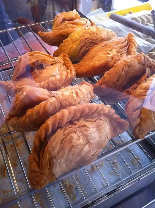 Homi Curry Puff Food Photo 7