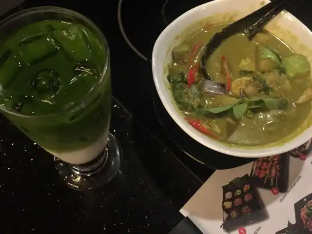 Absolute Thai Hot Pot Food Photo 17