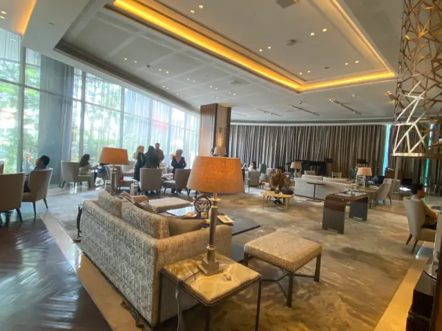 Gambar Makanan The Lobby Lounge - Sheraton Grand Jakarta Gandaria City Hotel 2