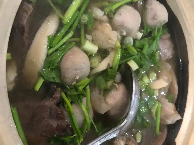 Uncle Cheng Special Beef Noodles Food Photo 8