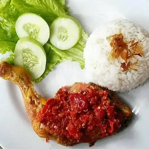 Gambar Makanan Ayam Gepuk Pak Gembus (Cab Stasiun), Bukittinggi 14