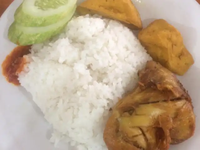 Gambar Makanan Ayam Goreng Aroma 7 1