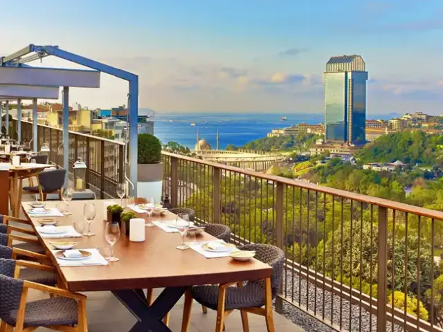 Spago - St. Regis İstanbul'nin yemek ve ambiyans fotoğrafları 3