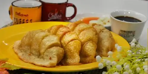 Pempek Bang Her, Abepura