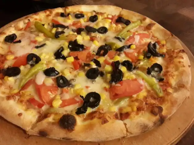 Fıtı Fıtı Pizza'nin yemek ve ambiyans fotoğrafları 1