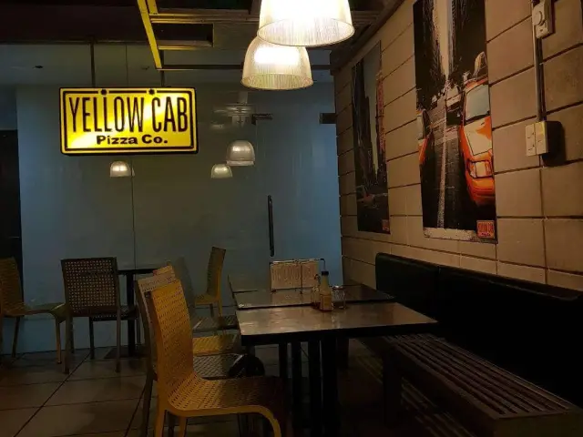 Yellow Cab Pizza Co. Food Photo 13