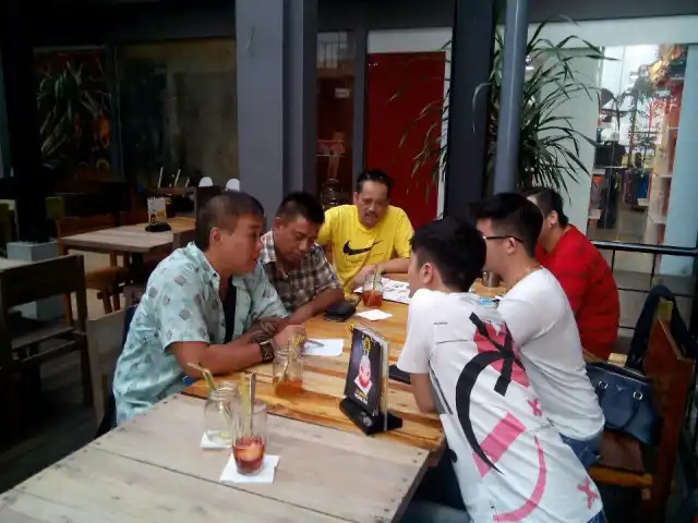 Gambar Makanan Bali Café 3
