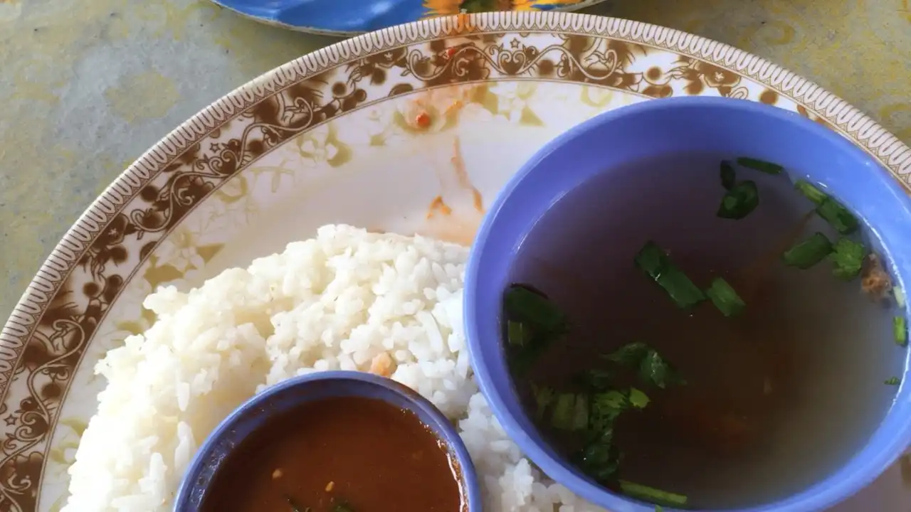 Kdai Mkn Nasi Ayam Budu