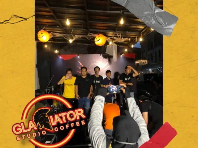 Gambar Makanan Gladiator Studio and Coffee 7