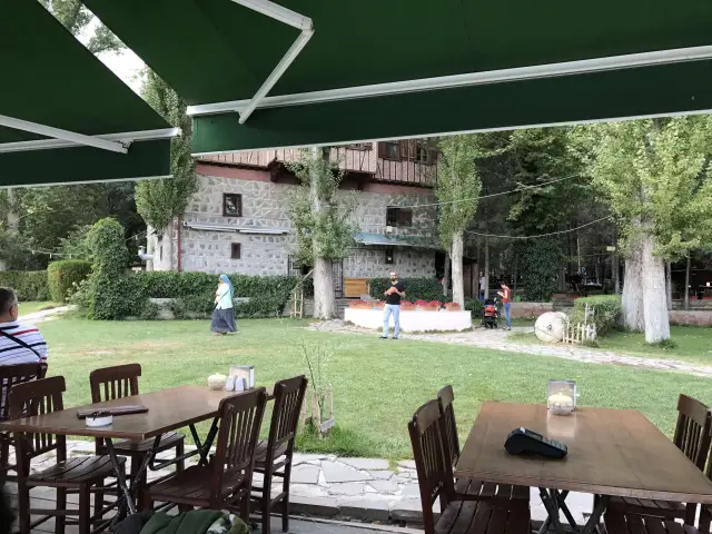 ODTÜ Eymir Gölü Bağevi Restaurant'nin yemek ve ambiyans fotoğrafları 2