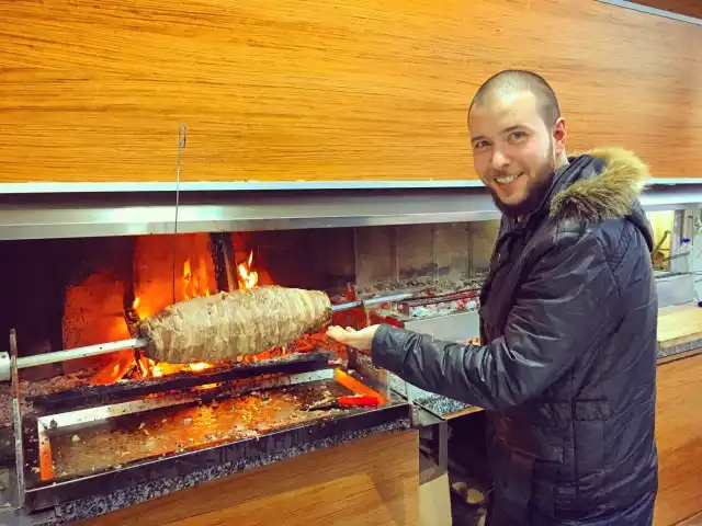 Cağ Kebabı Servet Usta'nin yemek ve ambiyans fotoğrafları 19