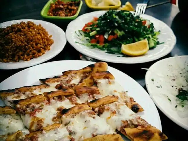 Karşıyakalı'nın Yeri'nin yemek ve ambiyans fotoğrafları 9