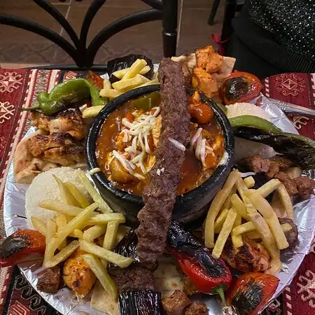 Istanbul Kebab Cafe & Restaurant'nin yemek ve ambiyans fotoğrafları 45