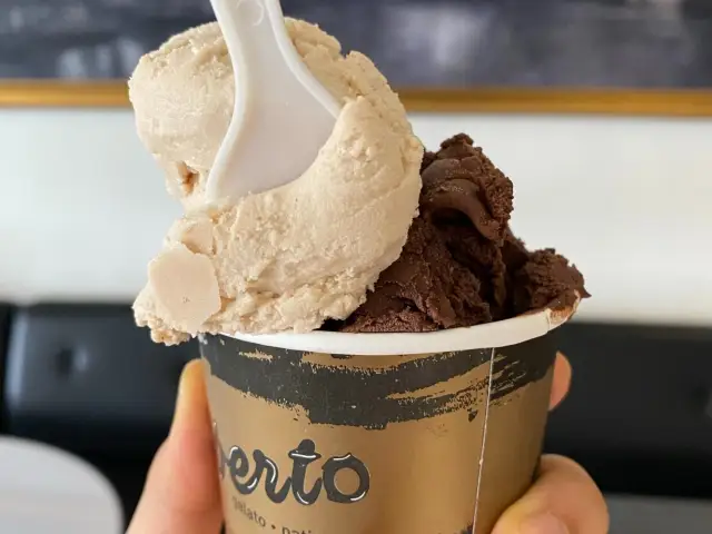 Gambar Makanan Alberto Gelato & Patisserie 9