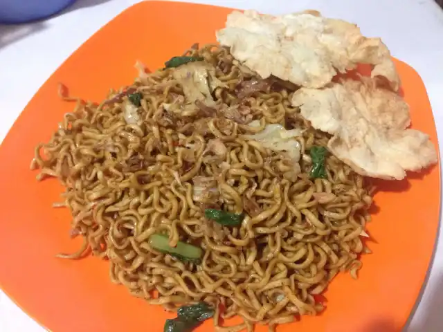 Gambar Makanan Nasi Goreng Kebuli Kambing Abu Kazura 7