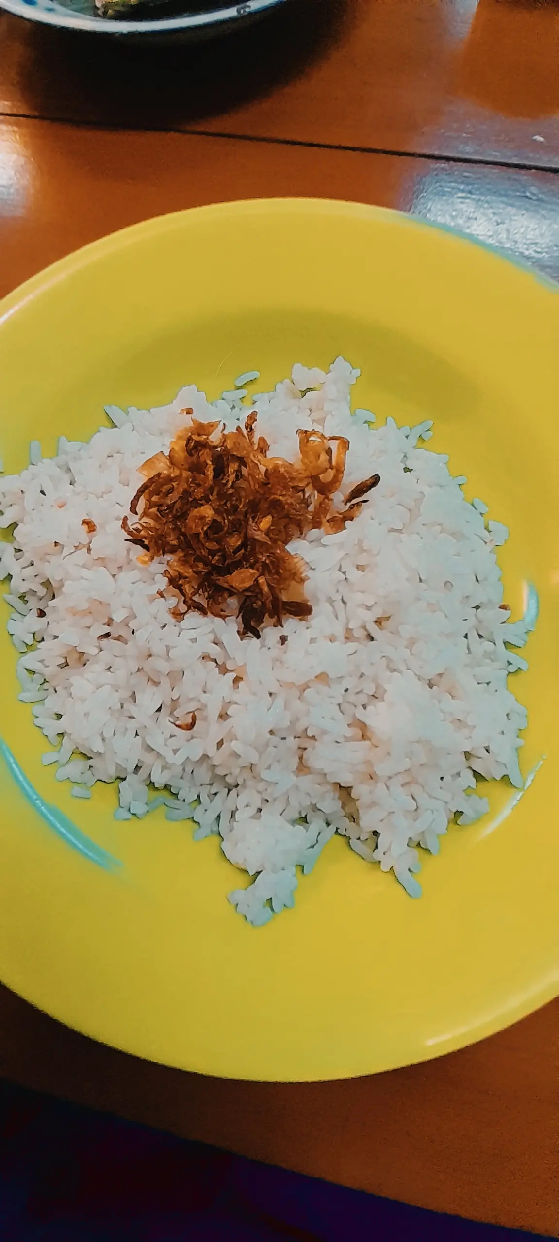 Nasi Uduk & Ayam Goreng Lahap