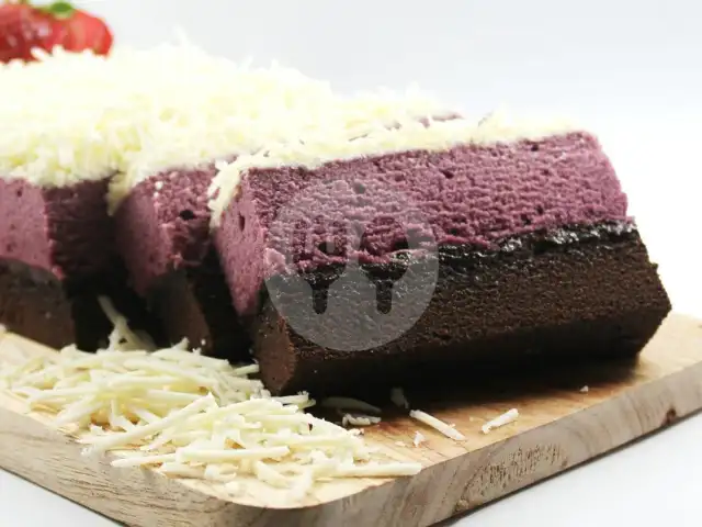 Gambar Makanan Lombok Glowing Cake, Pariwisata 5