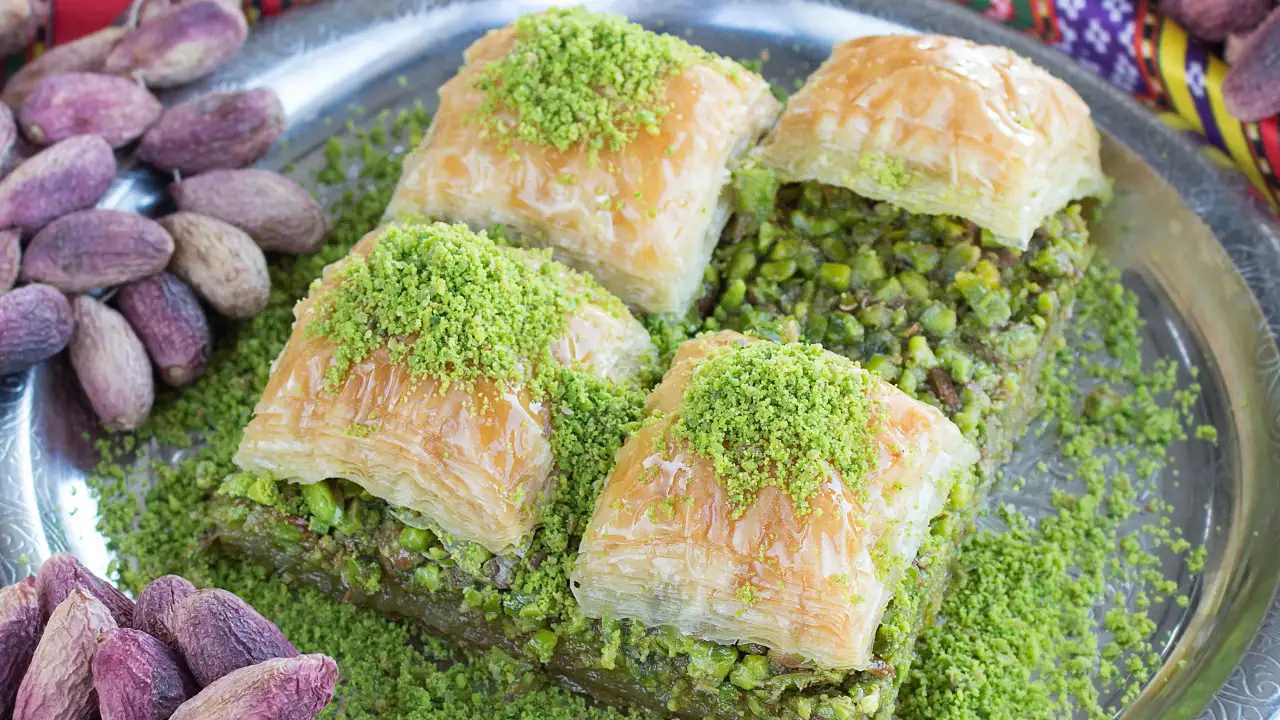 Bir Ömür Tatlı & Baklava