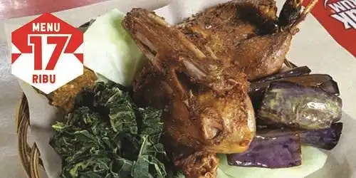 "Gama" Mbak Tik Ayam Goreng Kampung & Bebek Goreng, MH. Thamrin