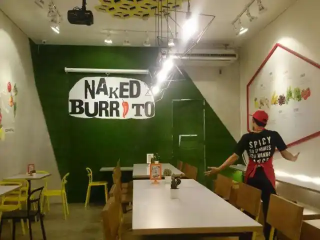Gambar Makanan Naked Burrito 20