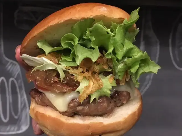 Burger Hot'n Smokey'nin yemek ve ambiyans fotoğrafları 4
