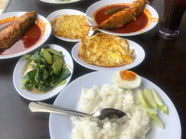 Asam Pedas Pak Man Food Photo 2