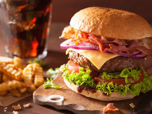 Harvey Burger'nin yemek ve ambiyans fotoğrafları 1