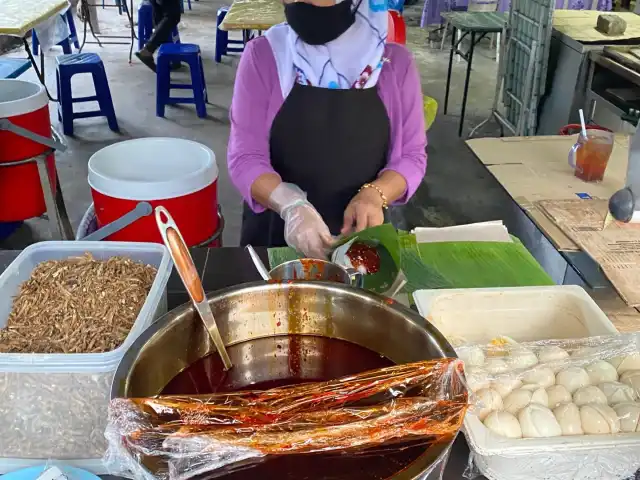 Nasi Lemak Mek Sambal Warisan Food Photo 9