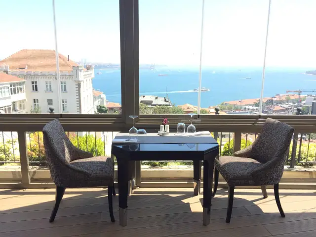 Hezarfen Bar & Lounge - CVK Park Bosphorus Hotel'nin yemek ve ambiyans fotoğrafları 3