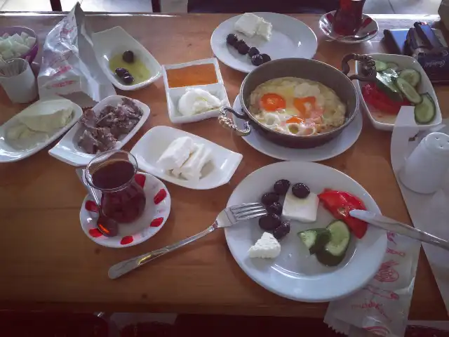 Erzincan Balkaya Tandir Evi'nin yemek ve ambiyans fotoğrafları 6