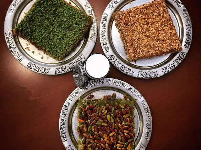 Osmanlı Saray Kadayıfı'nin yemek ve ambiyans fotoğrafları 18