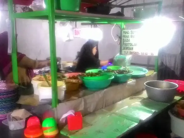 Gambar Makanan Bebek Goreng Tugu Pahlawan 13