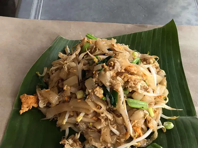 Gambar Makanan Bun - Bun Kwetiau Goreng Medan 11