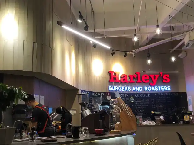 Harley’s burger and roaster  Food Photo 6