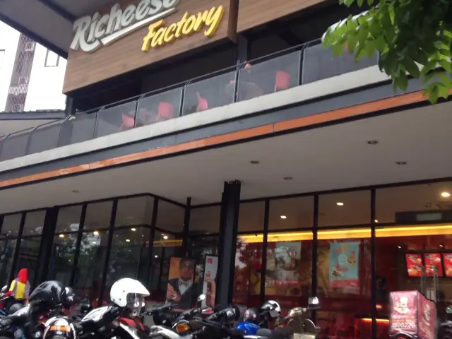 Gambar Makanan Richeese Factory 5