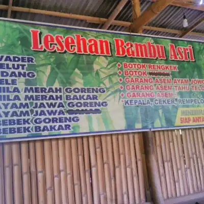 Lesehan Bambu asri