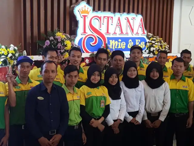 Gambar Makanan Istana Mie & Es 7