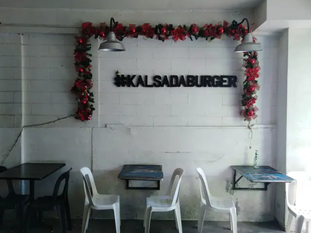 Kalsada Burger Food Photo 8