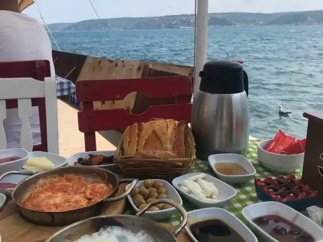 Reis Cafe & Nargile(Garipçe)'nin yemek ve ambiyans fotoğrafları 2