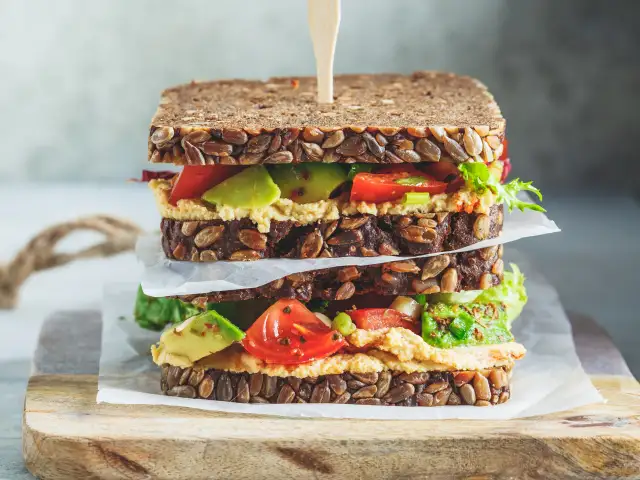 Kuzu Sandwich & Burger & Snacks'nin yemek ve ambiyans fotoğrafları 1