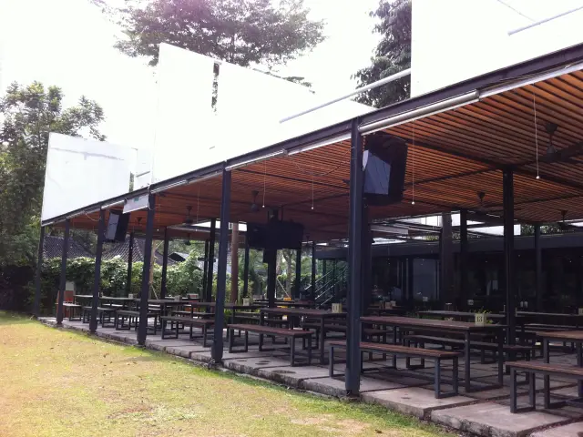 Gambar Makanan Beer Garden 12