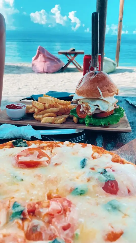 Gambar Makanan Singabu Beach Bar & Grill 4